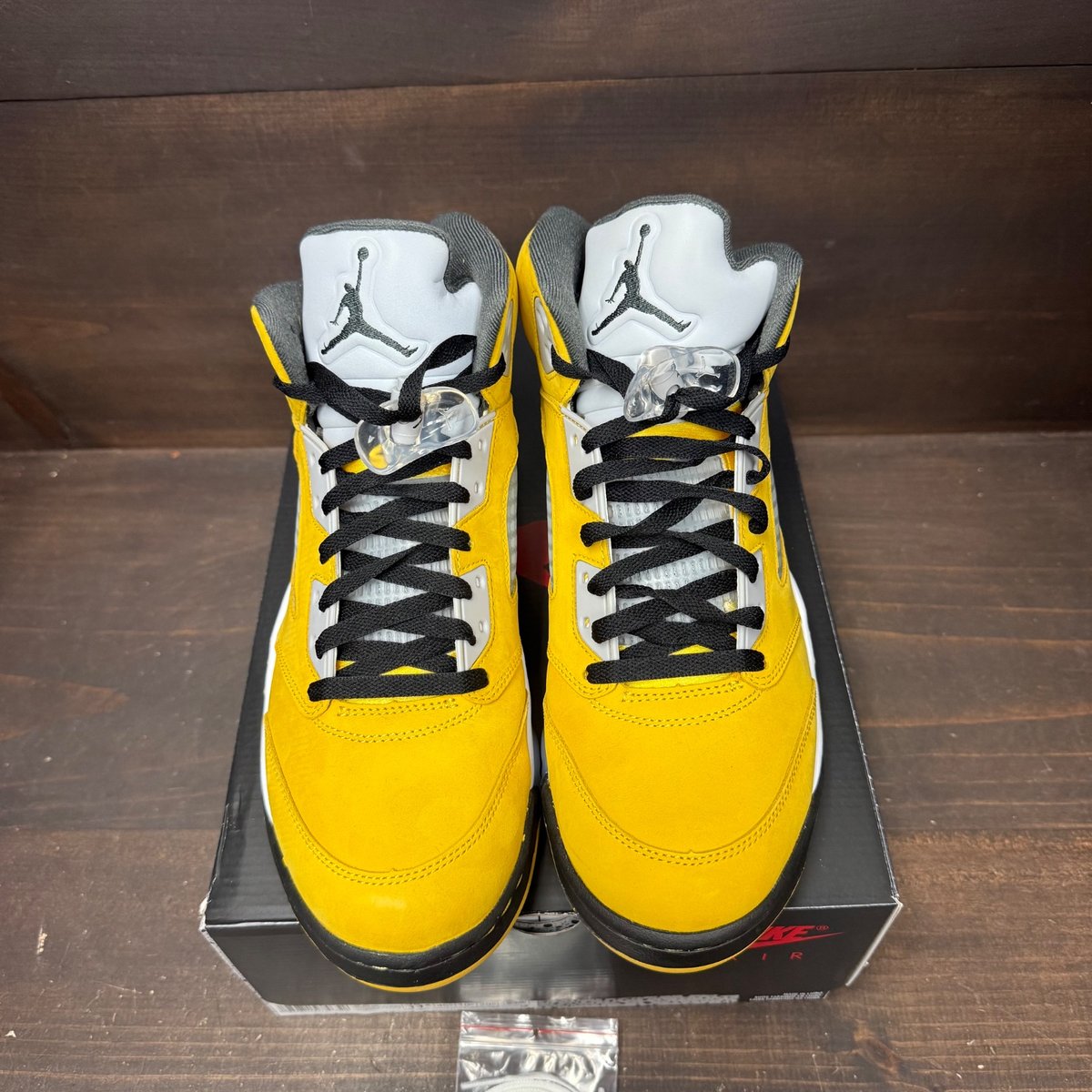 Jordan 5 Retro Tokyo T23 (2025) Size 11.5 (Pre-Owned) - back