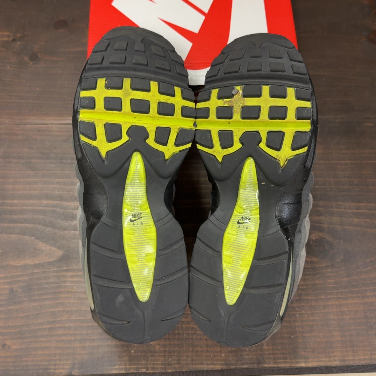 Nike Air Max 95 Big Bubble Neon (2026) (GS) - Image 9