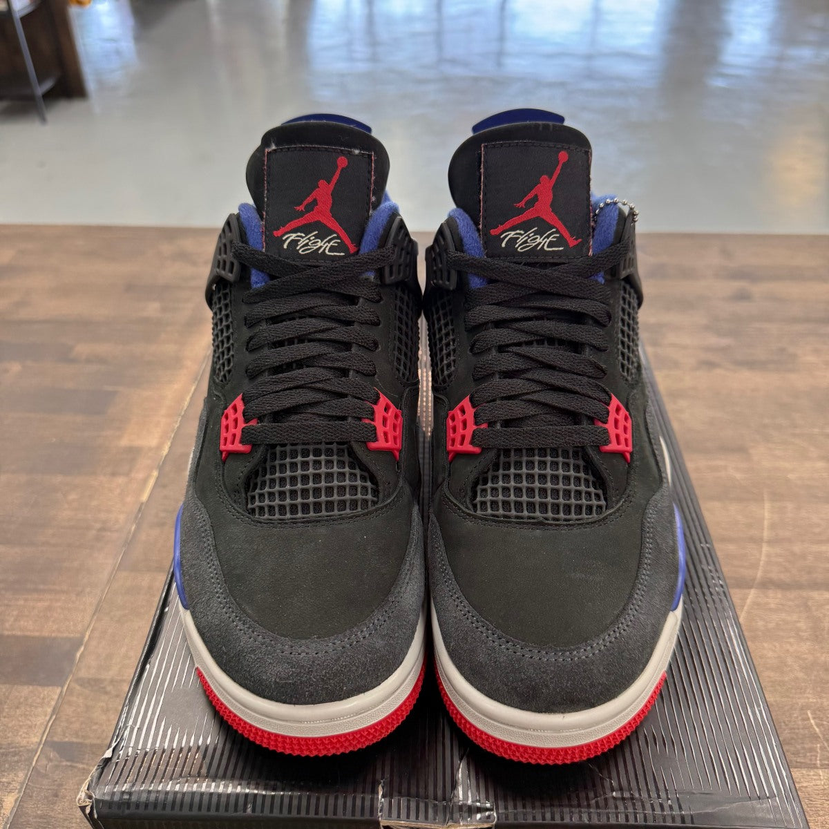 Jordan 4 Retro Rare Air (White Lettering) Size 10 (Pre-Owned) - Image 3