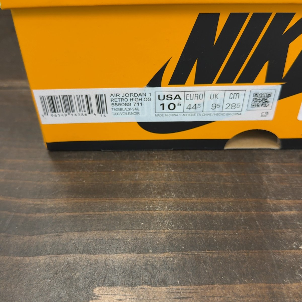 Jordan 1 Retro High OG Taxi Size 10.5 (Pre-Owned) - aux