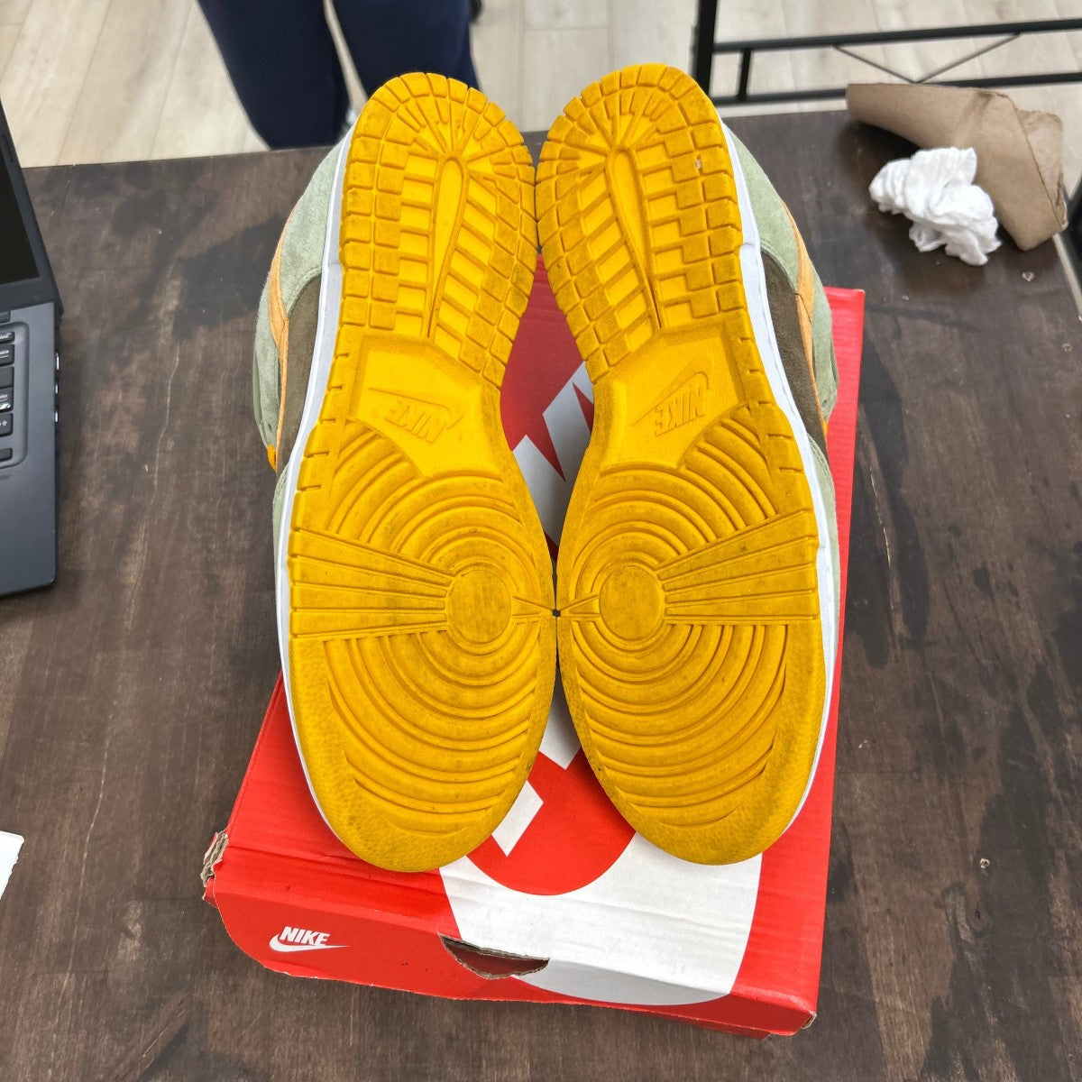 Nike Dunk Low Dusty Olive Size 11 (Pre-Owned) - Image 5