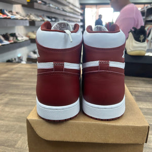 Jordan 1 Retro High OG Artisanal Team Red Size 13 (Pre-Owned) - Image 4