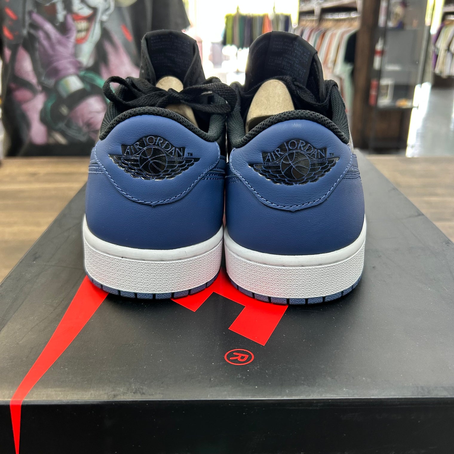 Mystic Navy Jordan 1 Low OG (USED)
