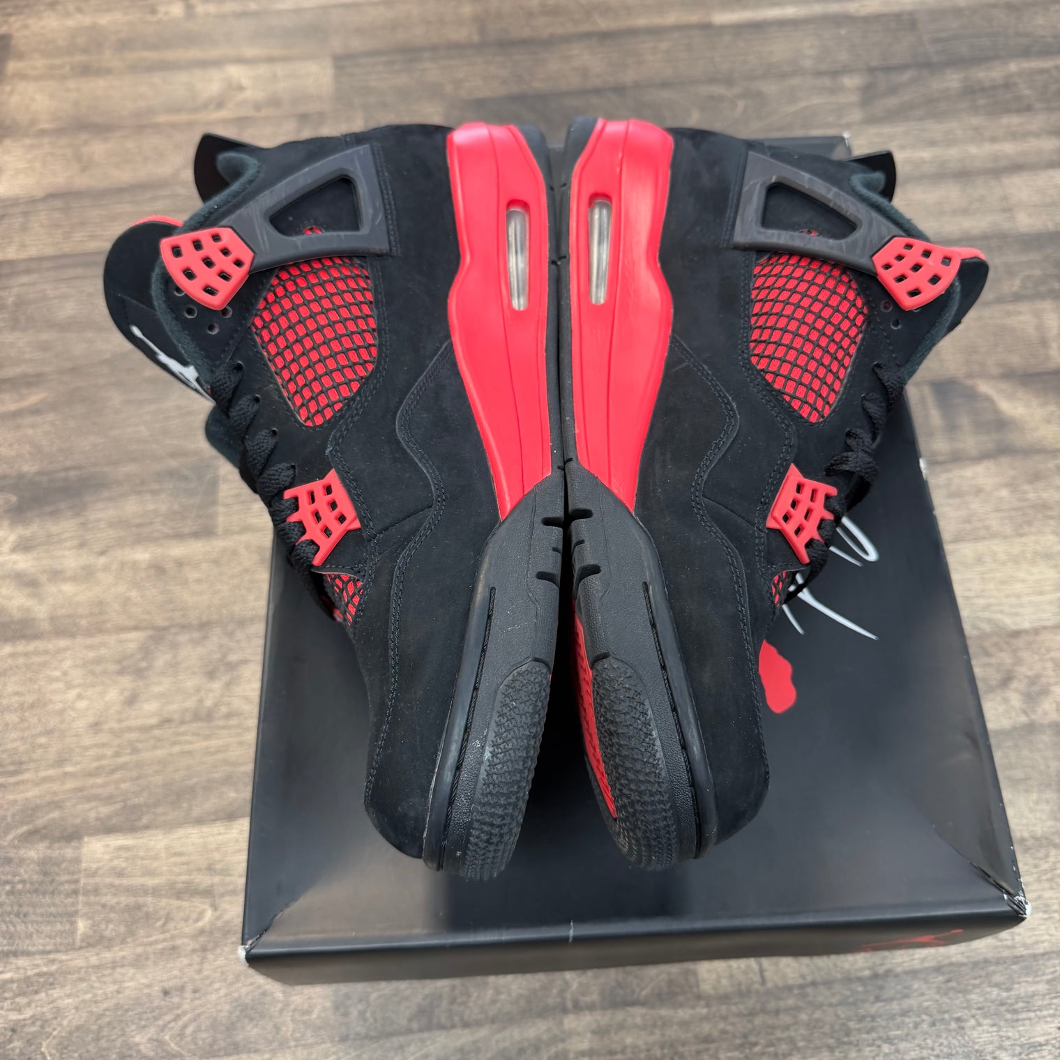 Jordan 4 Retro Red Thunder (US 11.5) (USED)