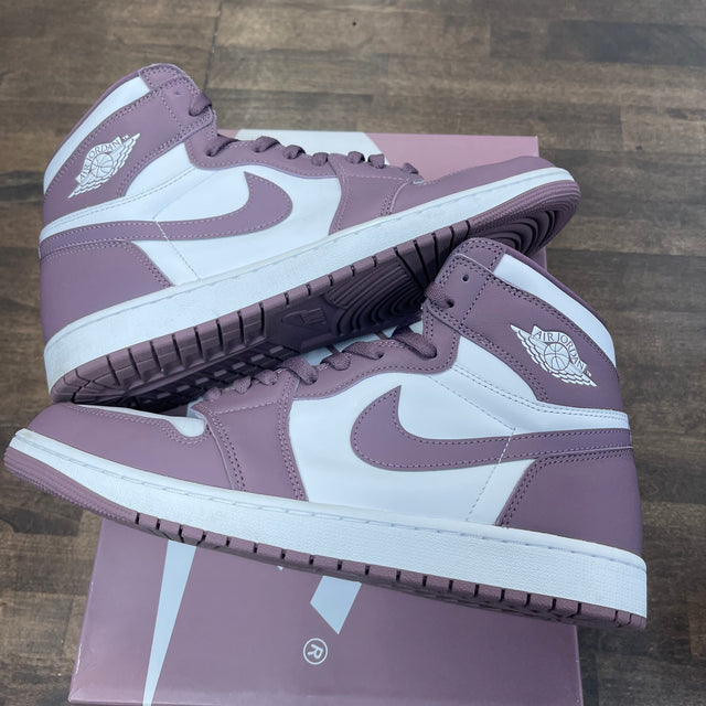 Mauve Jordan 1 High (USED)