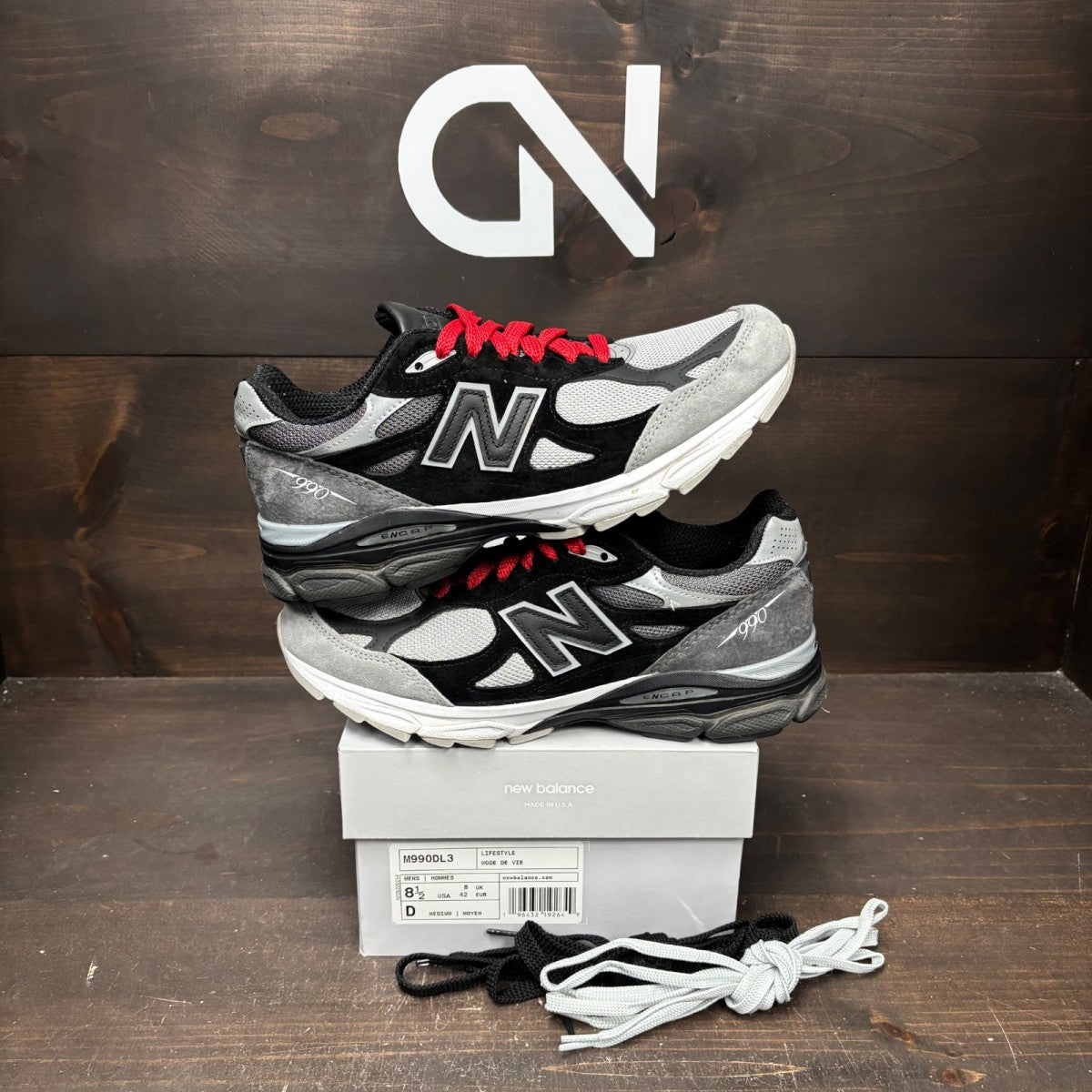 New Balance 990v3 MiUSA DTLR GR3YSCALE Size 8.5 (Pre-Owned) - Image 1