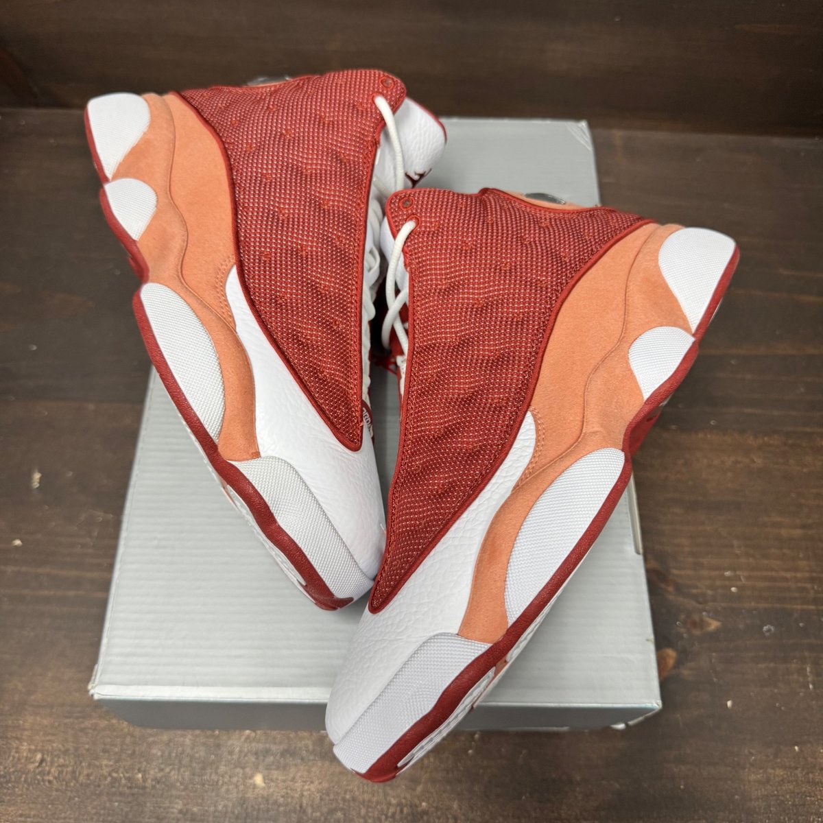 Jordan 13 Retro Dune Red Size 10 (Pre-Owned) - back