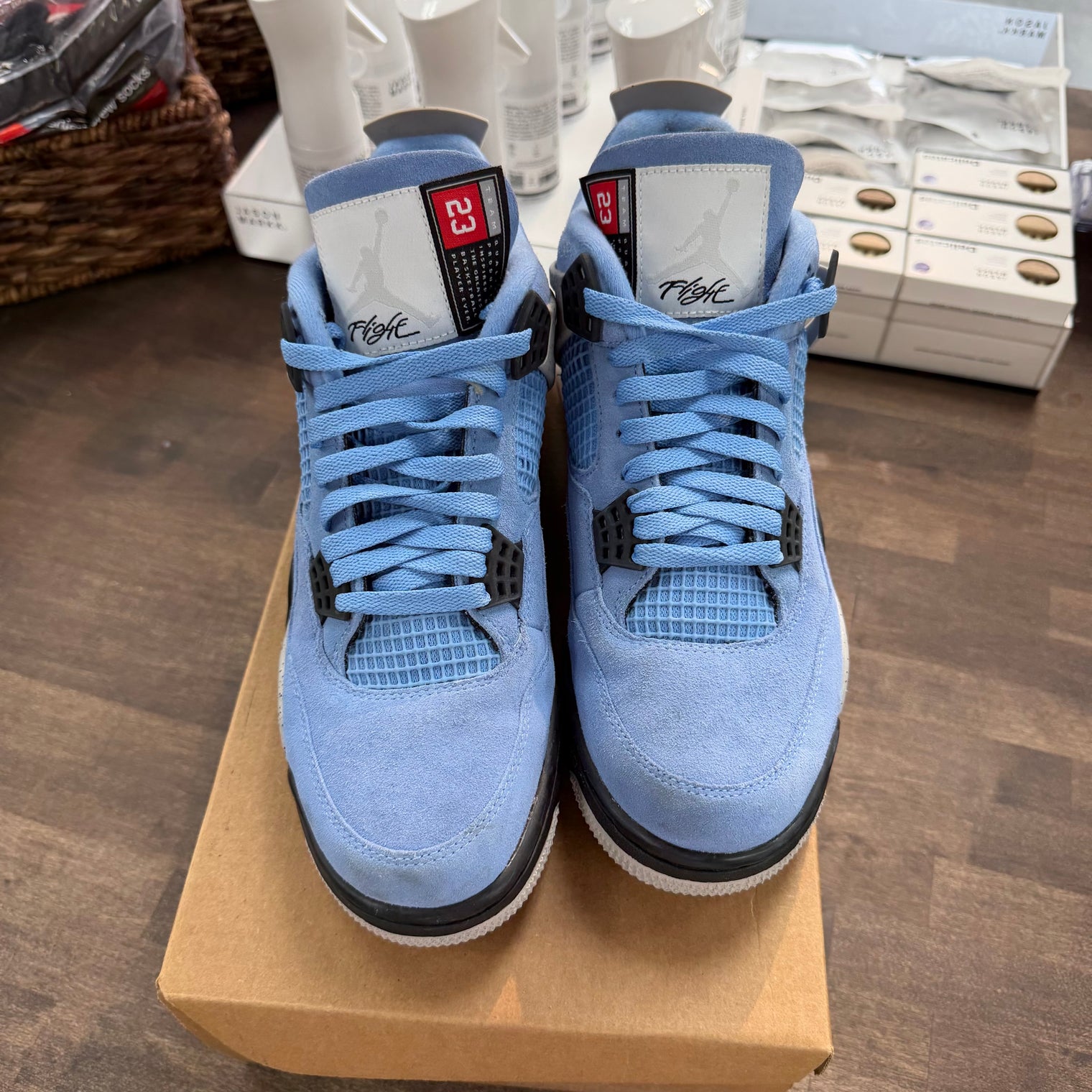 University Blue Jordan 4 Retro (USED, No Box)
