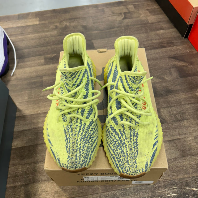 Semi Frozen Yellow adidas Yeezy Boost 350 V2 (USED)