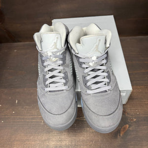 Jordan 5 Retro Wolf Grey (2026) Size 10.5 (Pre-Owned) - back