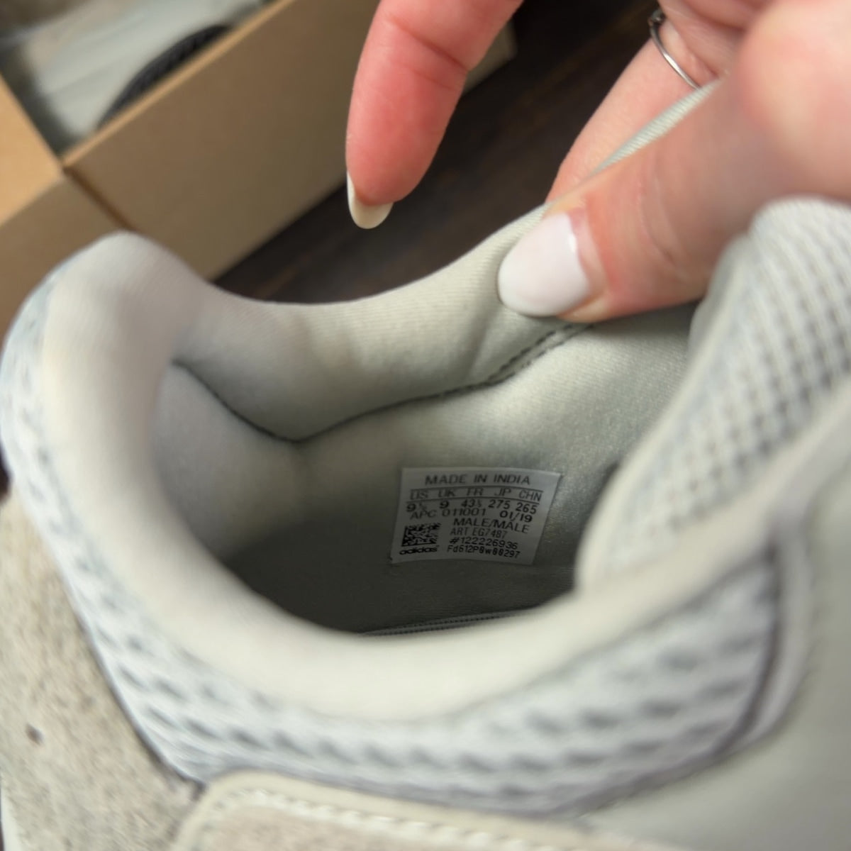 adidas Yeezy Boost 700 Salt - Image 8