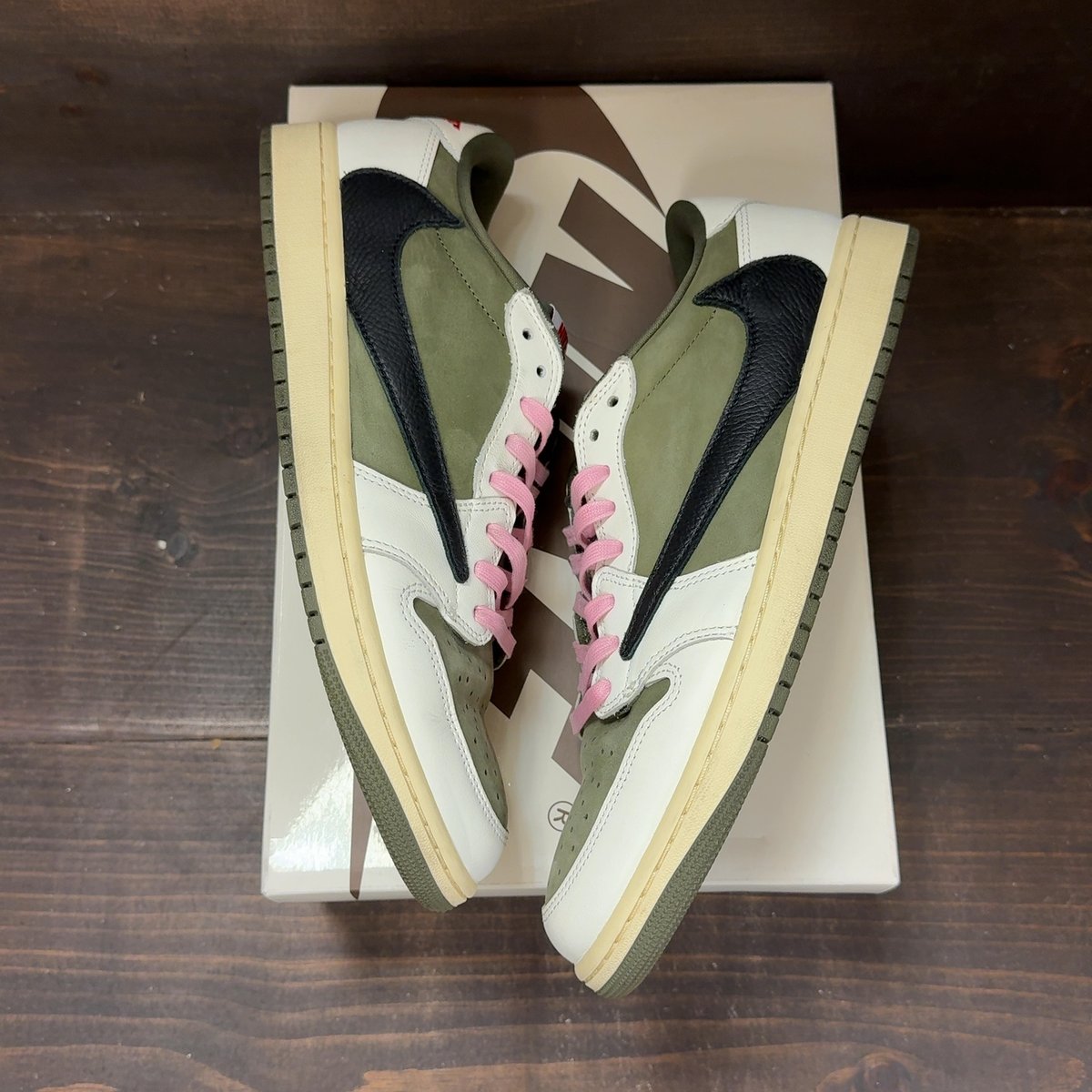 Jordan 1 Retro Low OG SP Travis Scott Medium Olive Size 11.5 (Pre-Owned) - back