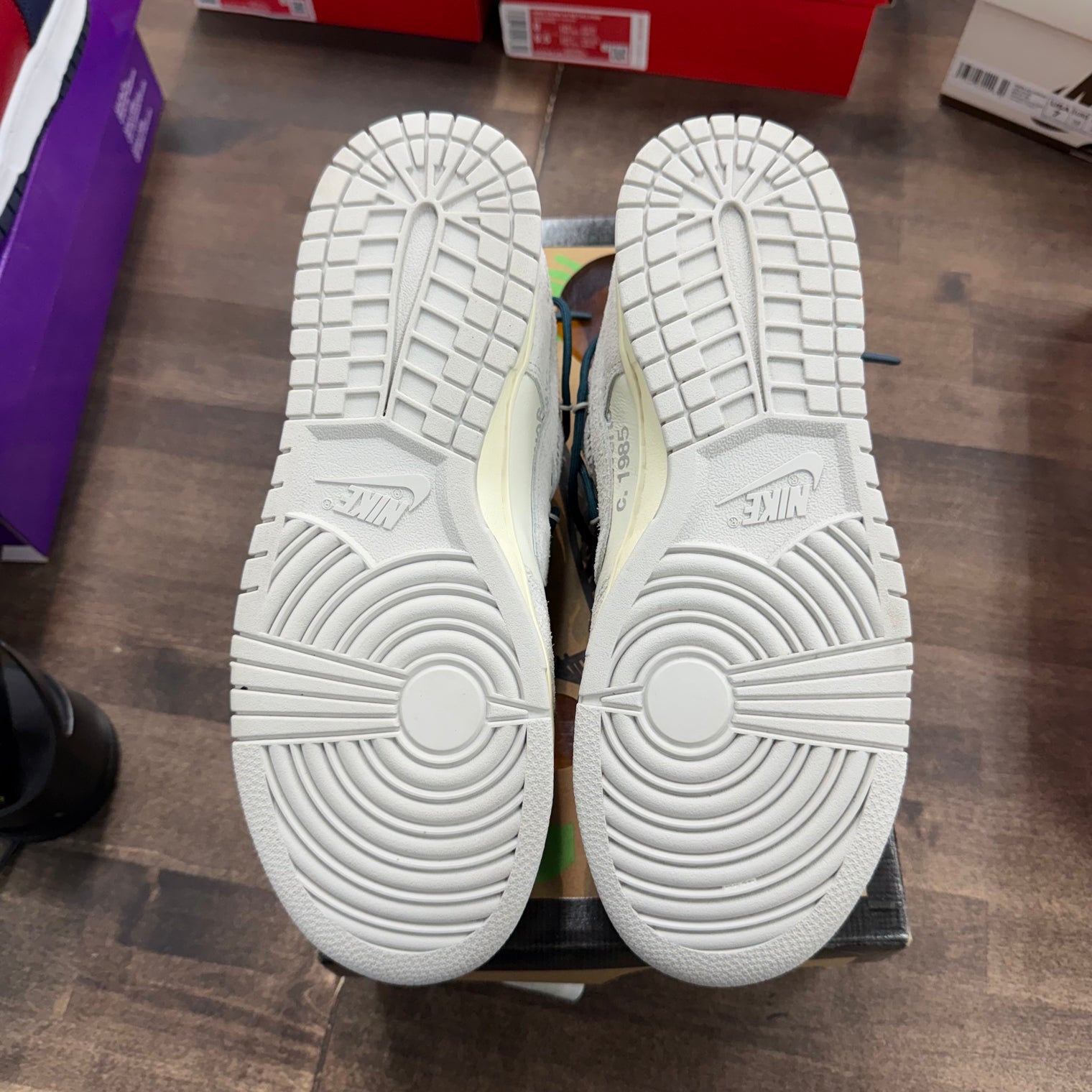 Nike Dunk Low Off-White Lot 16 (Men's) (US 8.5) (Lightly Worn)