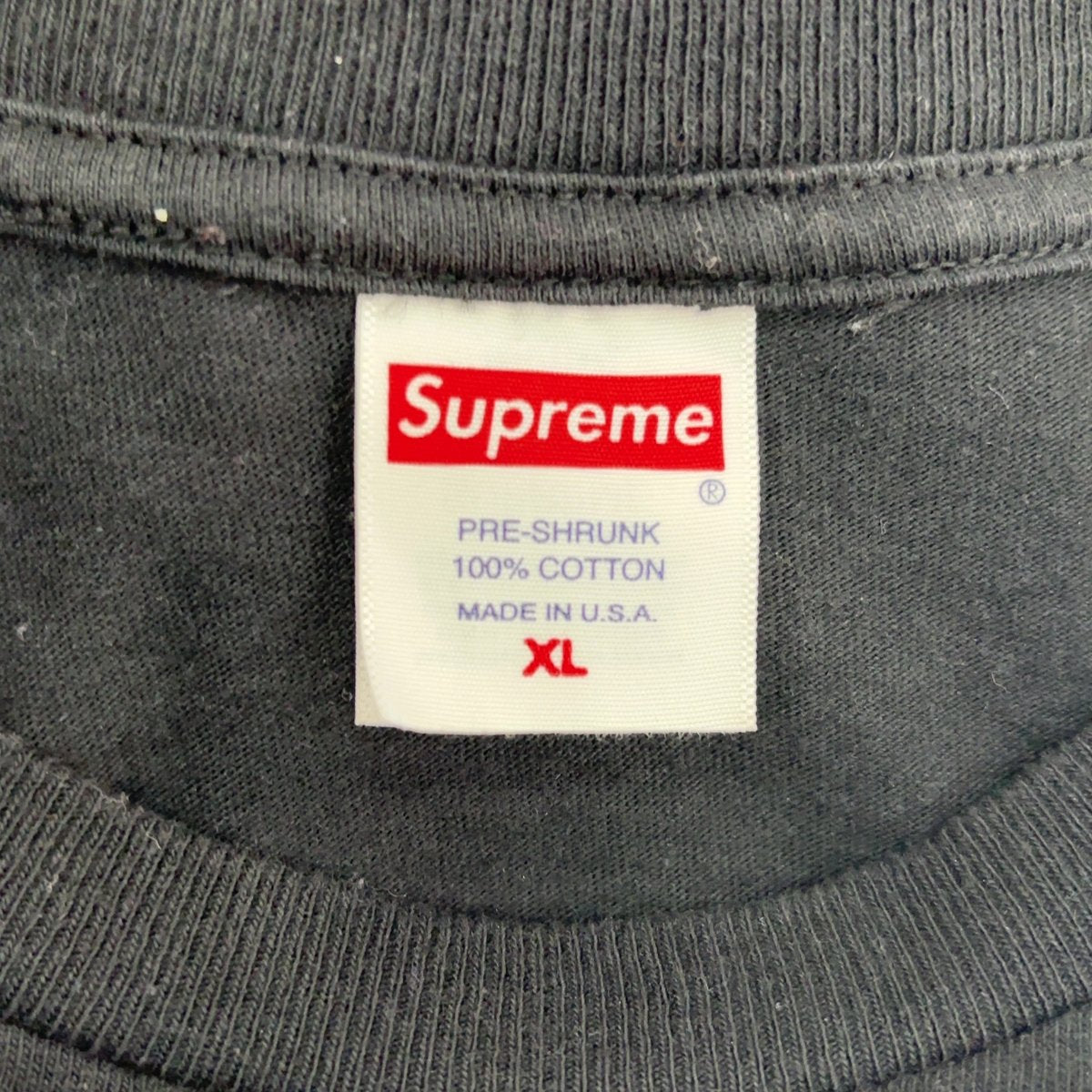 Supreme Tee Size XL (Pre-Owned) - tag