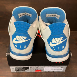 Jordan 4 Retro Military Blue (2024) Size 9.5 (Pre-Owned) - aux