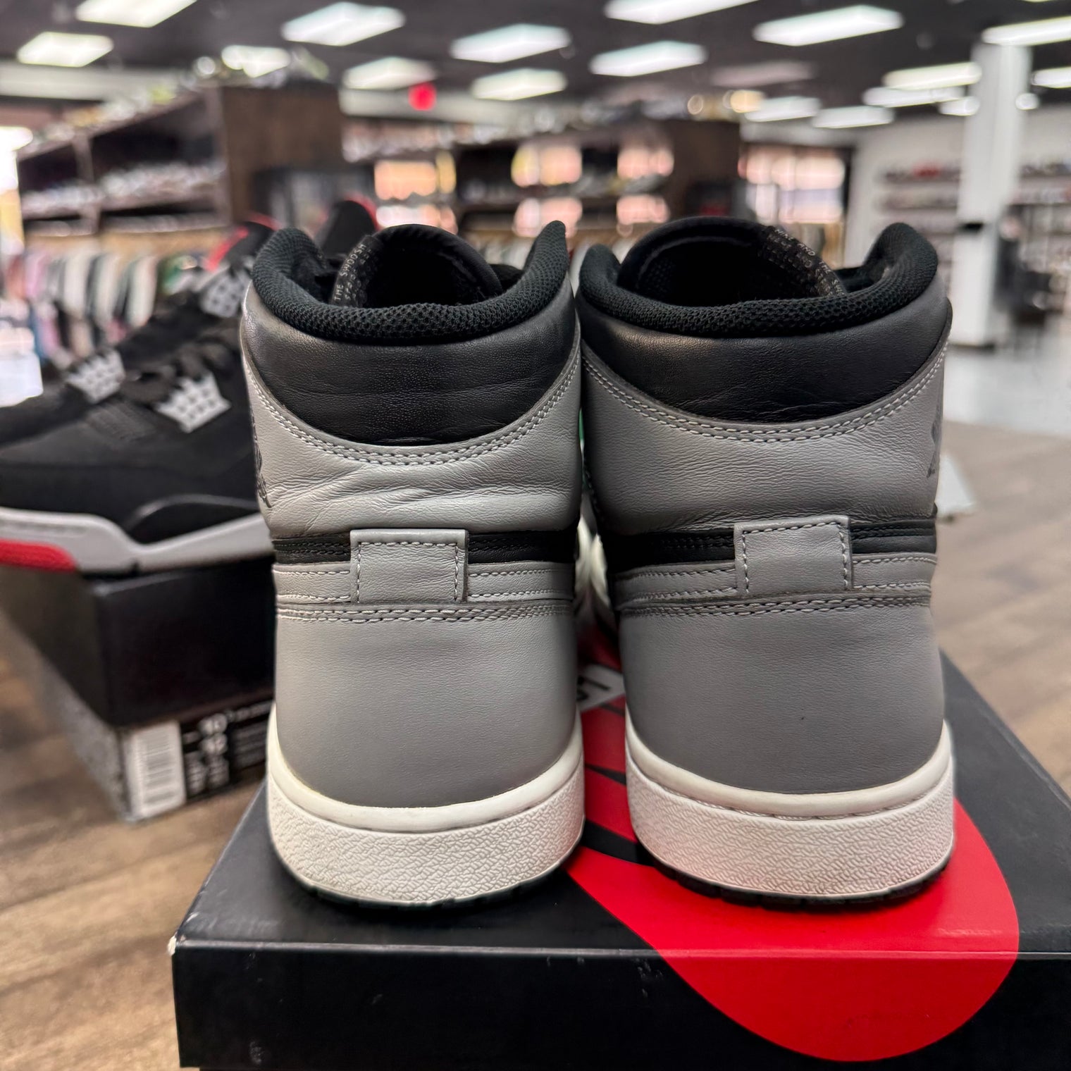 Shadow Jordan 1 High (USED)