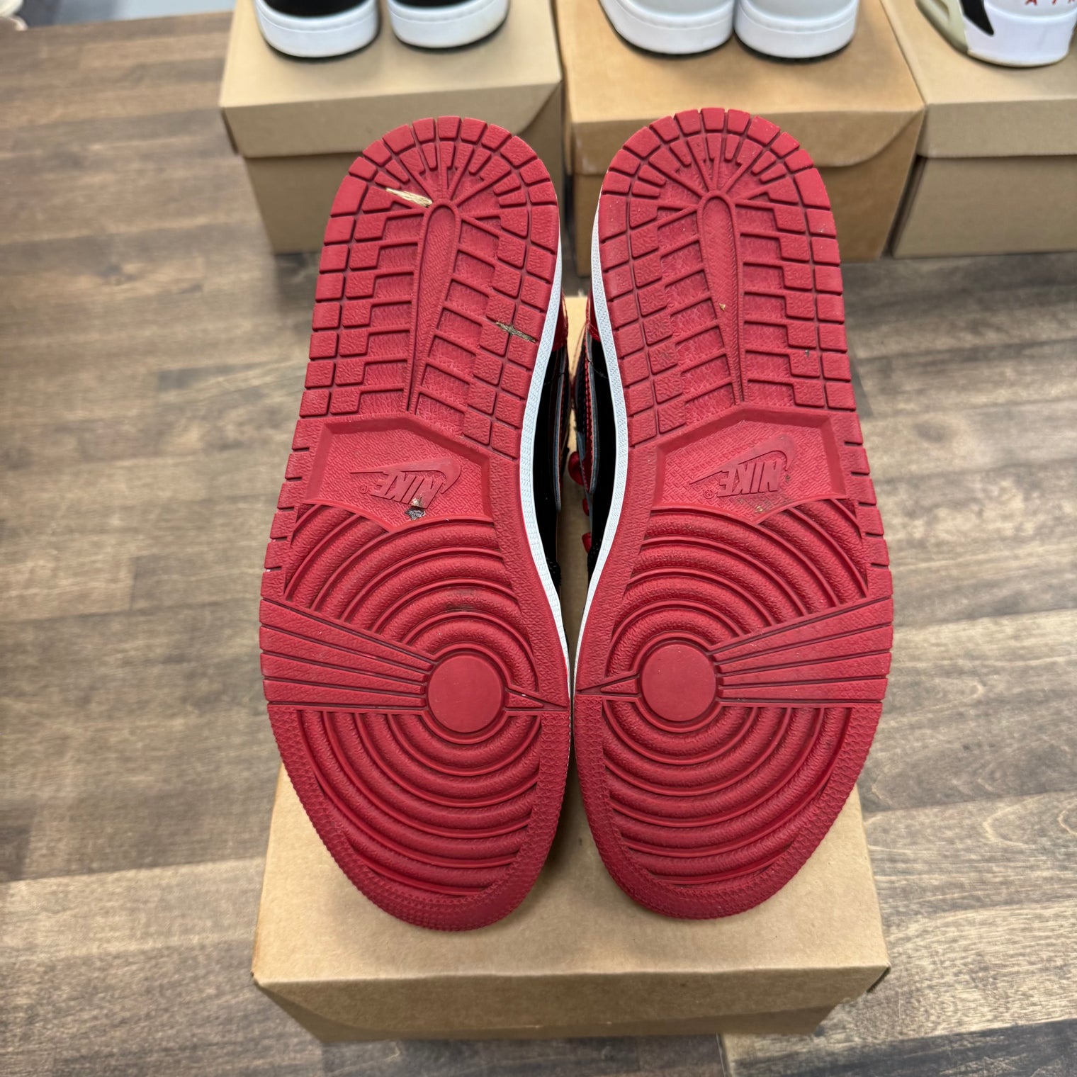 Patent Bred Jordan 1 High (USED, No Box)