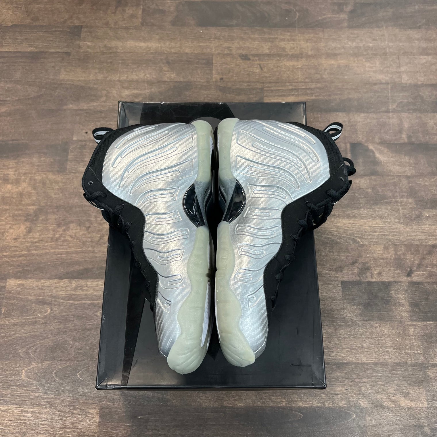 (GS) Silver Surfer Nike Foamposite
