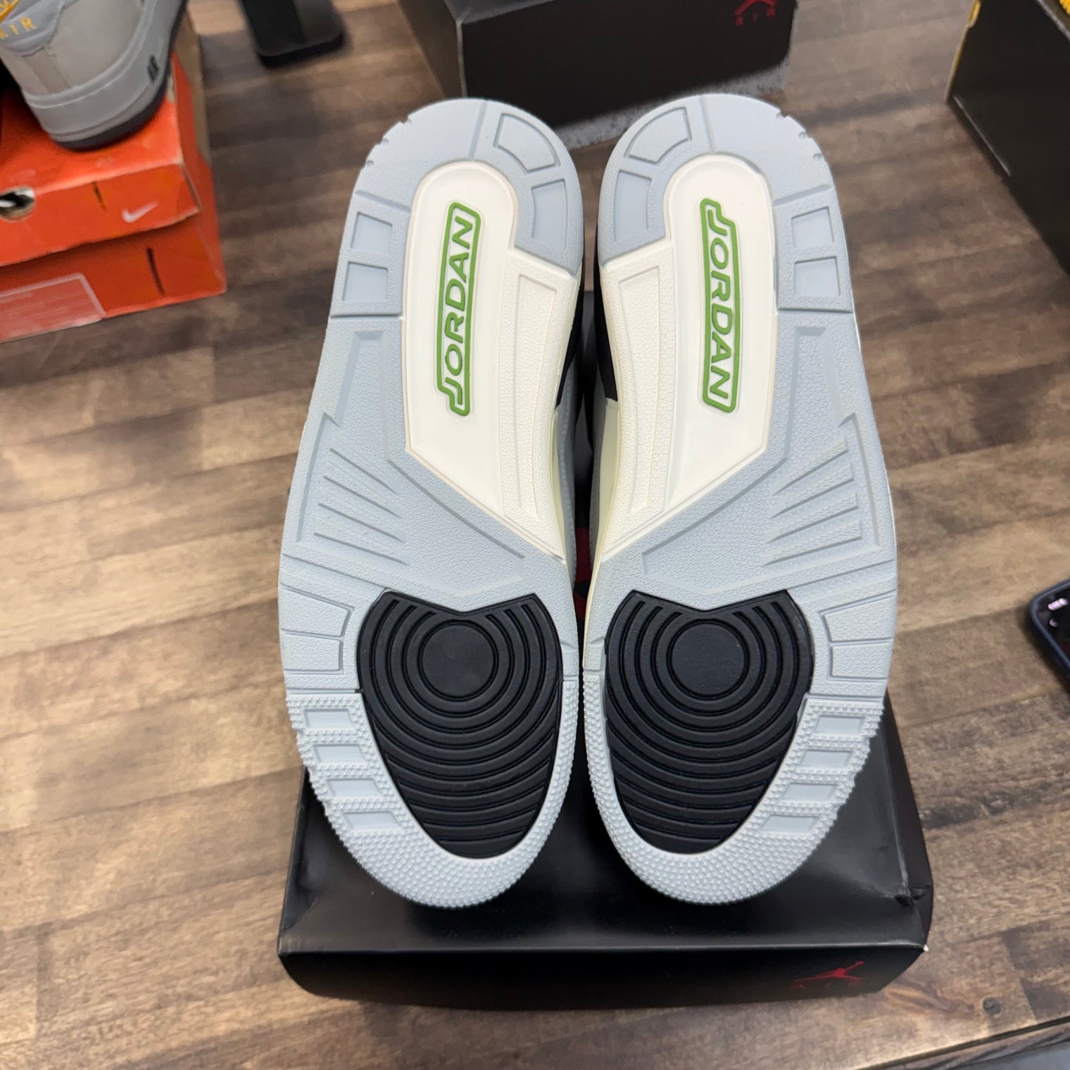 Chlorophyll Jordan 3 Retro (Lightly Worn)