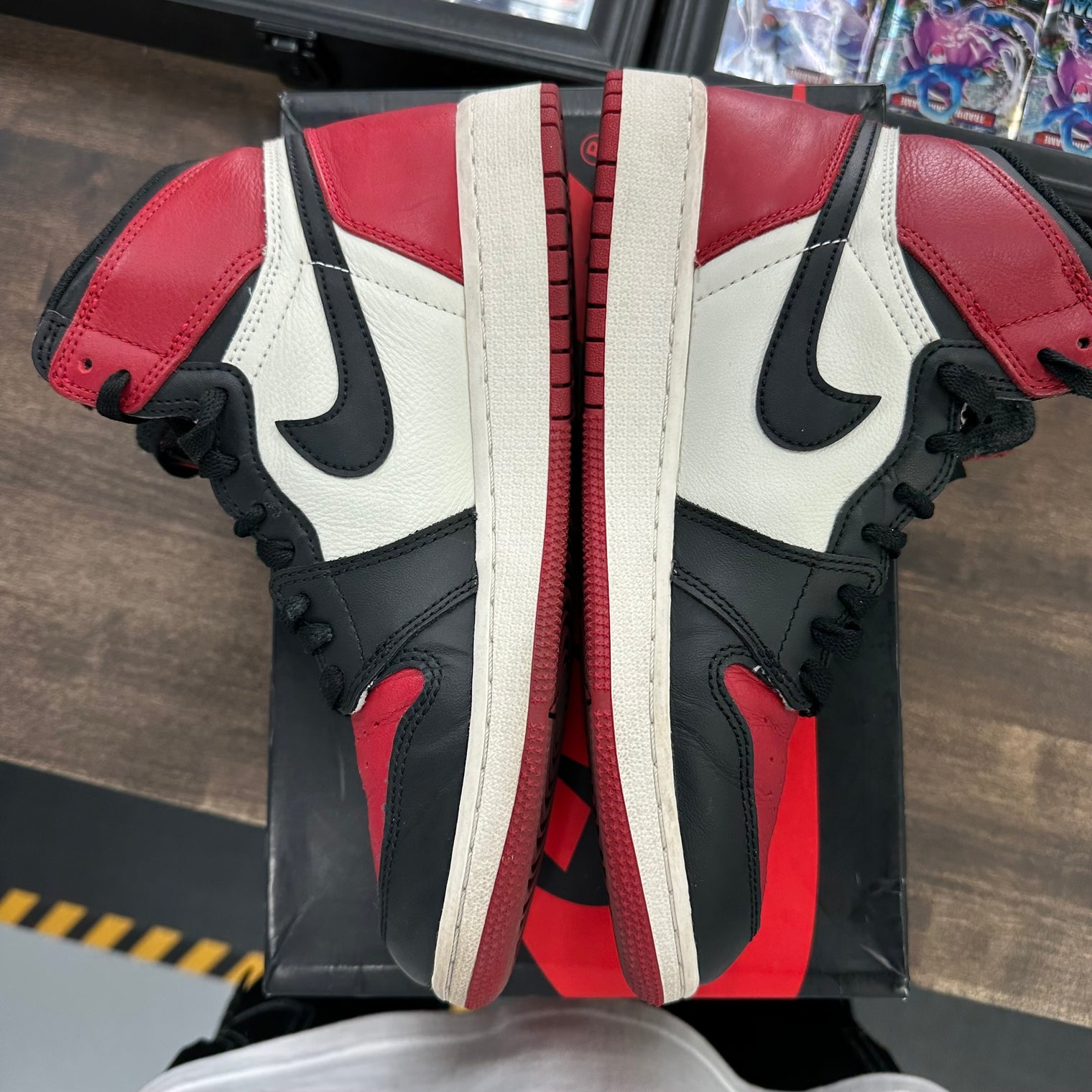 Bred Toe Jordan 1 High (GS) (USED, no insoles)