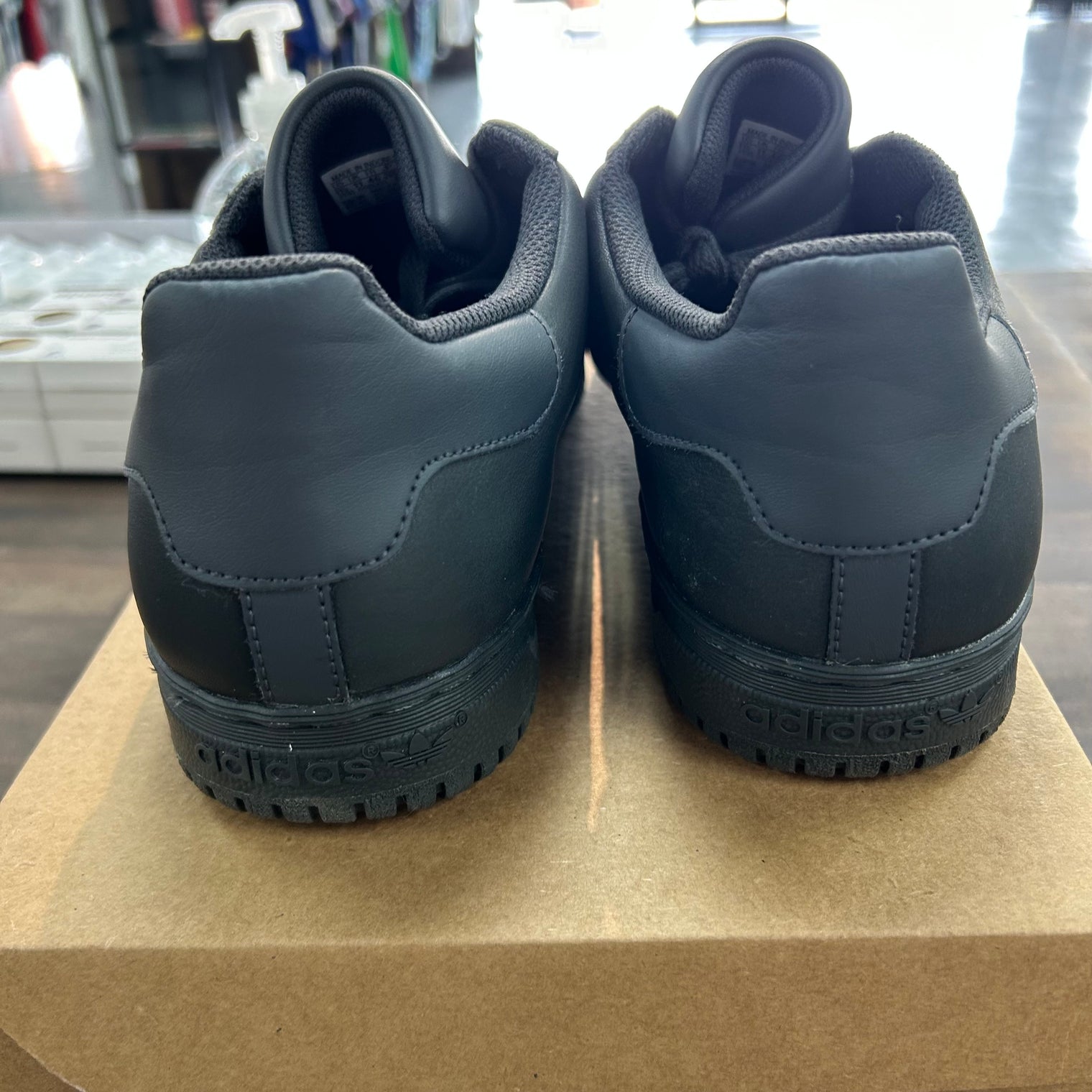 Calabasas Core Black adidas Yeezy Powerphase (USED,No Box)