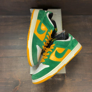 Nike SB Dunk Low Bucks Size 10 (Pre-Owned) - Image 2