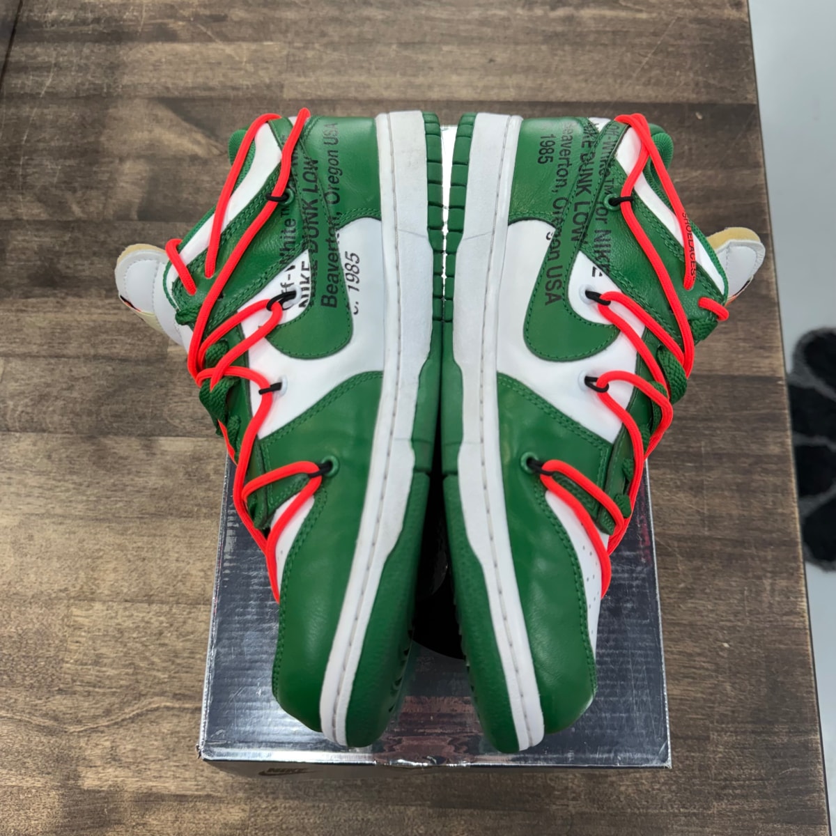 Nike Dunk Low Off-White Pine Green Size 8.5 (Pre-Owned) - Image 2