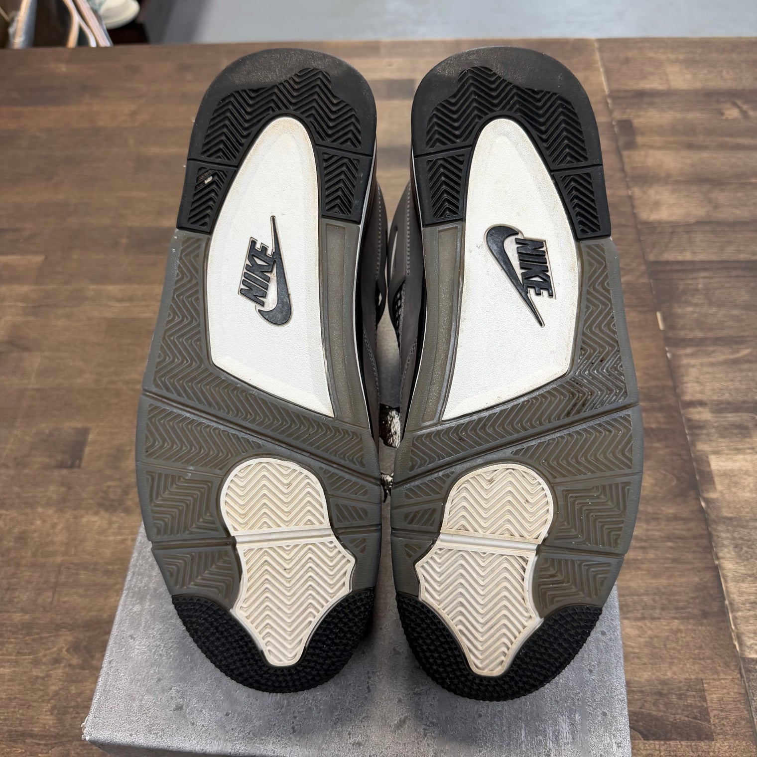 Cave Stone Jordan 4 Retro (USED)