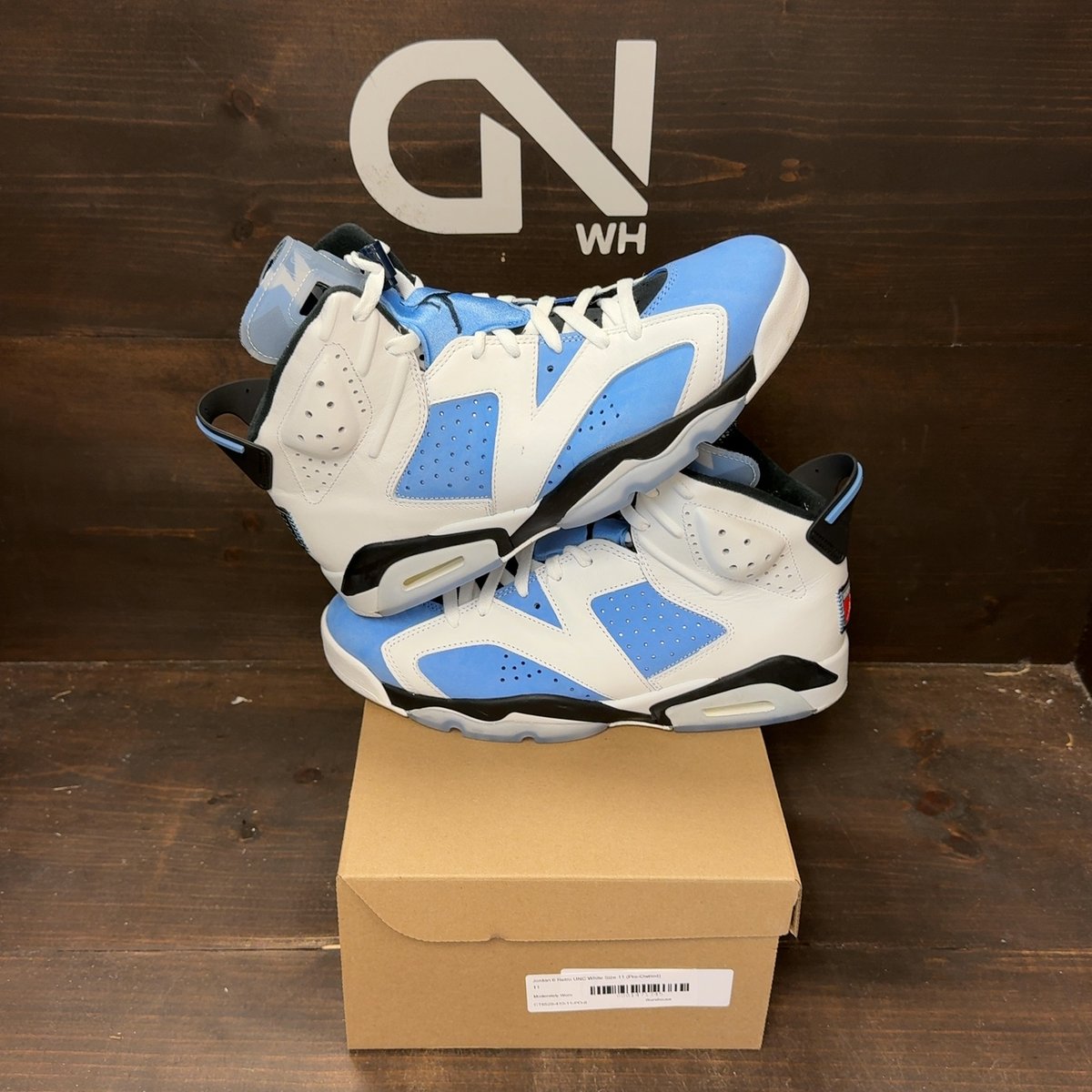 Jordan 6 Retro UNC White Size 11 (Pre-Owned) - front