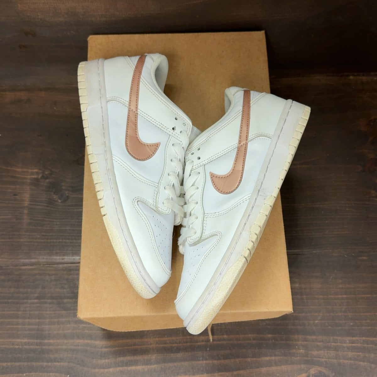 Nike Dunk Low White Pink (GS) Size 7Y (Pre-Owned) - Image 2