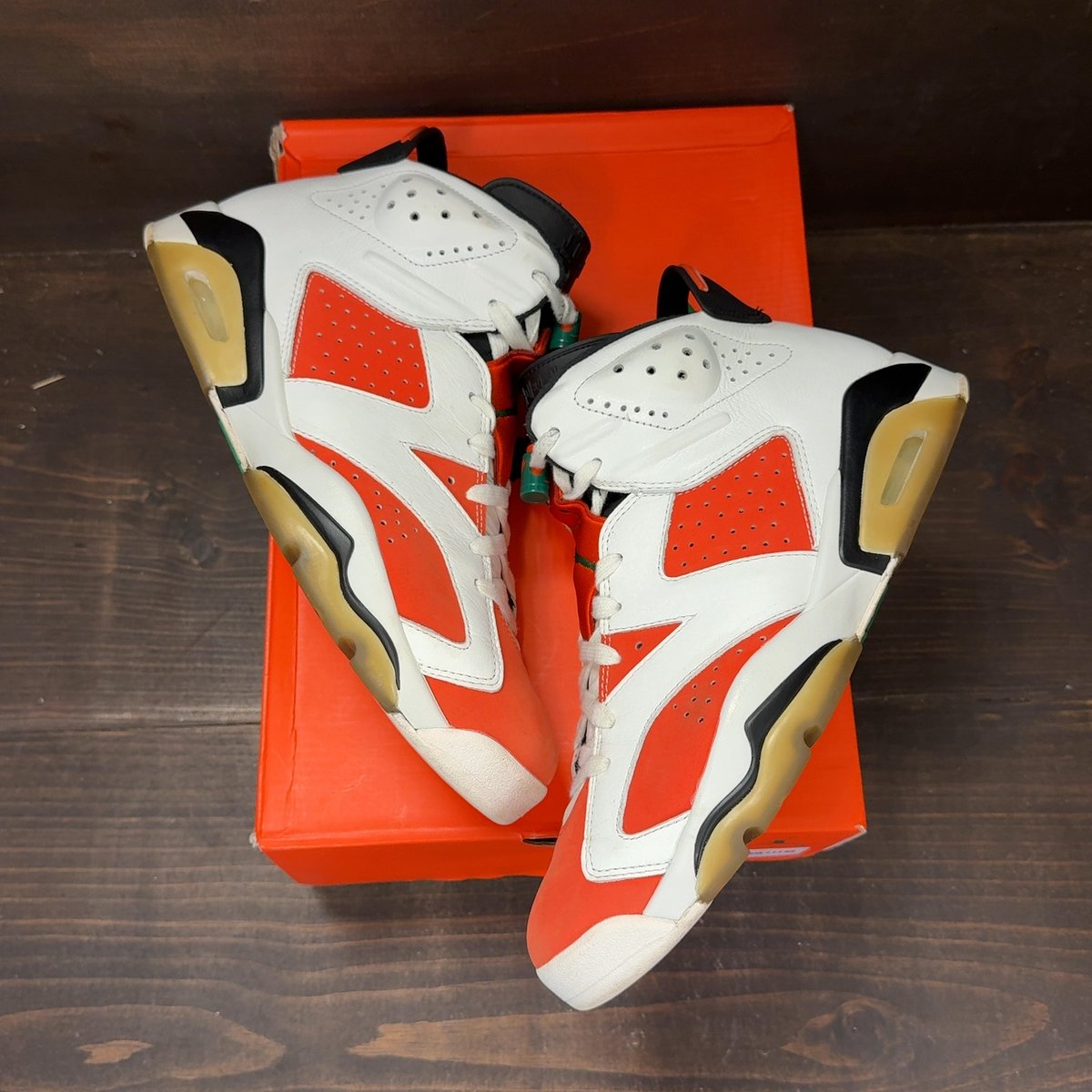 Jordan 6 Retro Gatorade Like Mike White Size 10 (Pre-Owned) - back