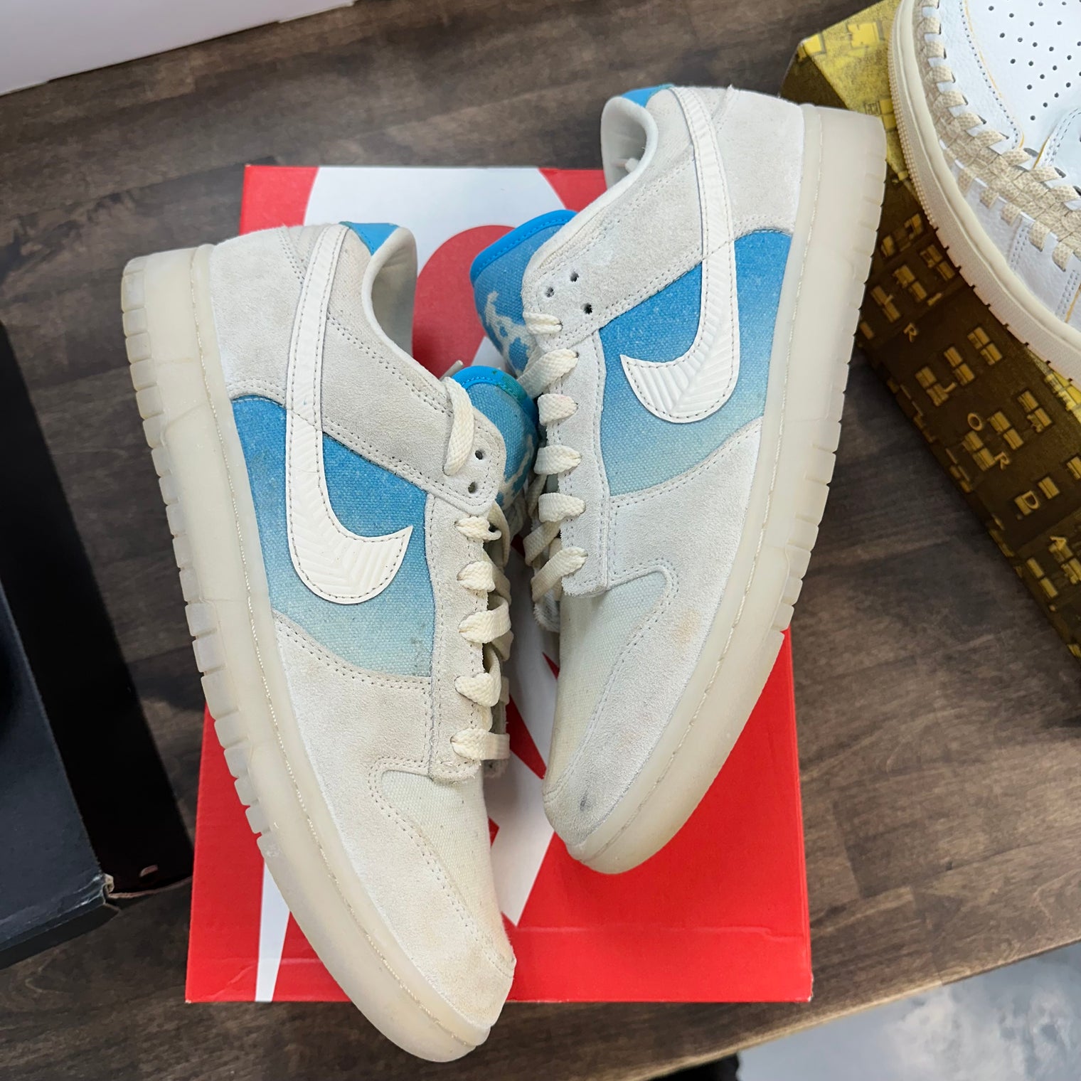 LA Nike Dunk Low SE (USED)