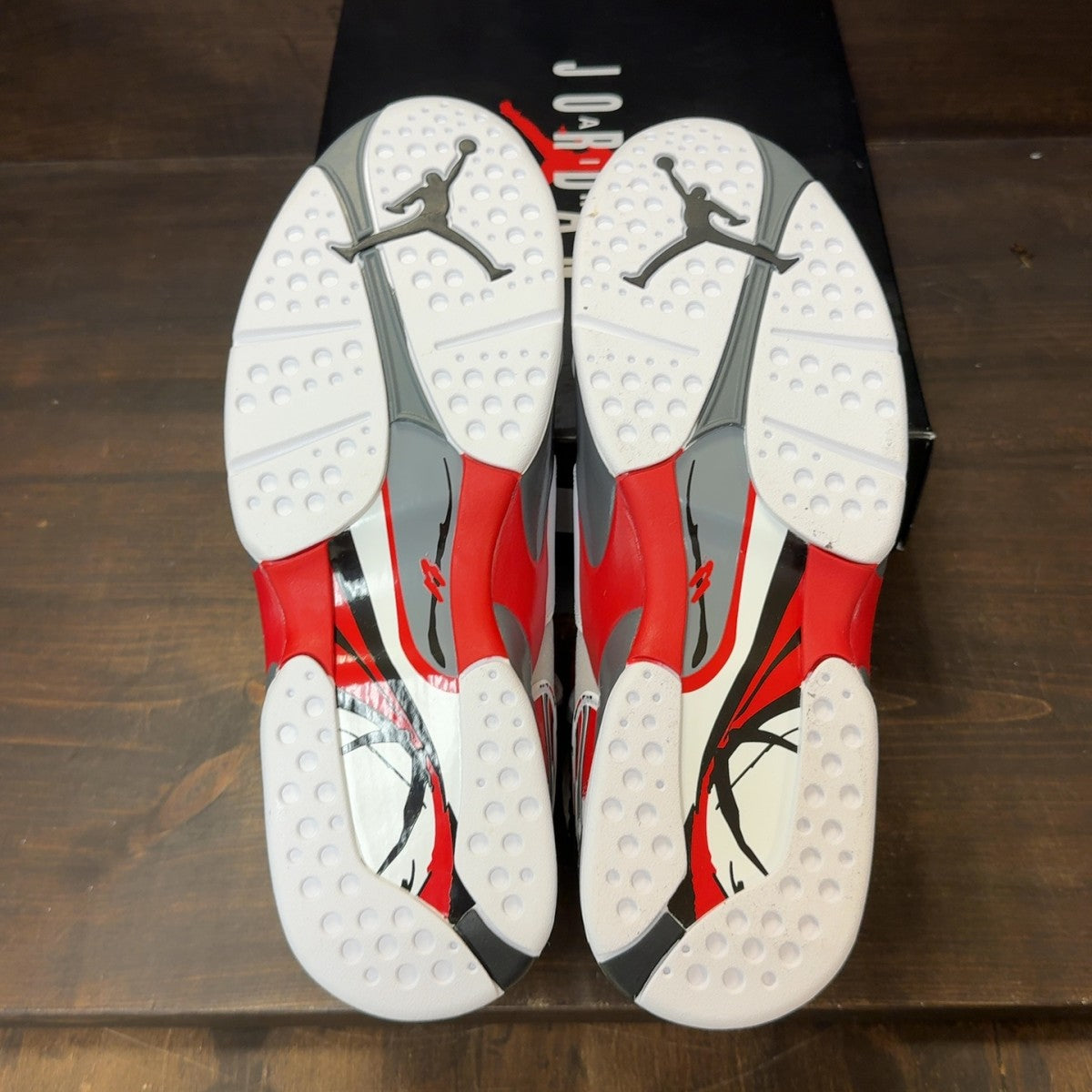 Jordan 8 Retro White True Red (2025) Size 13 (Pre-Owned) - Image 6