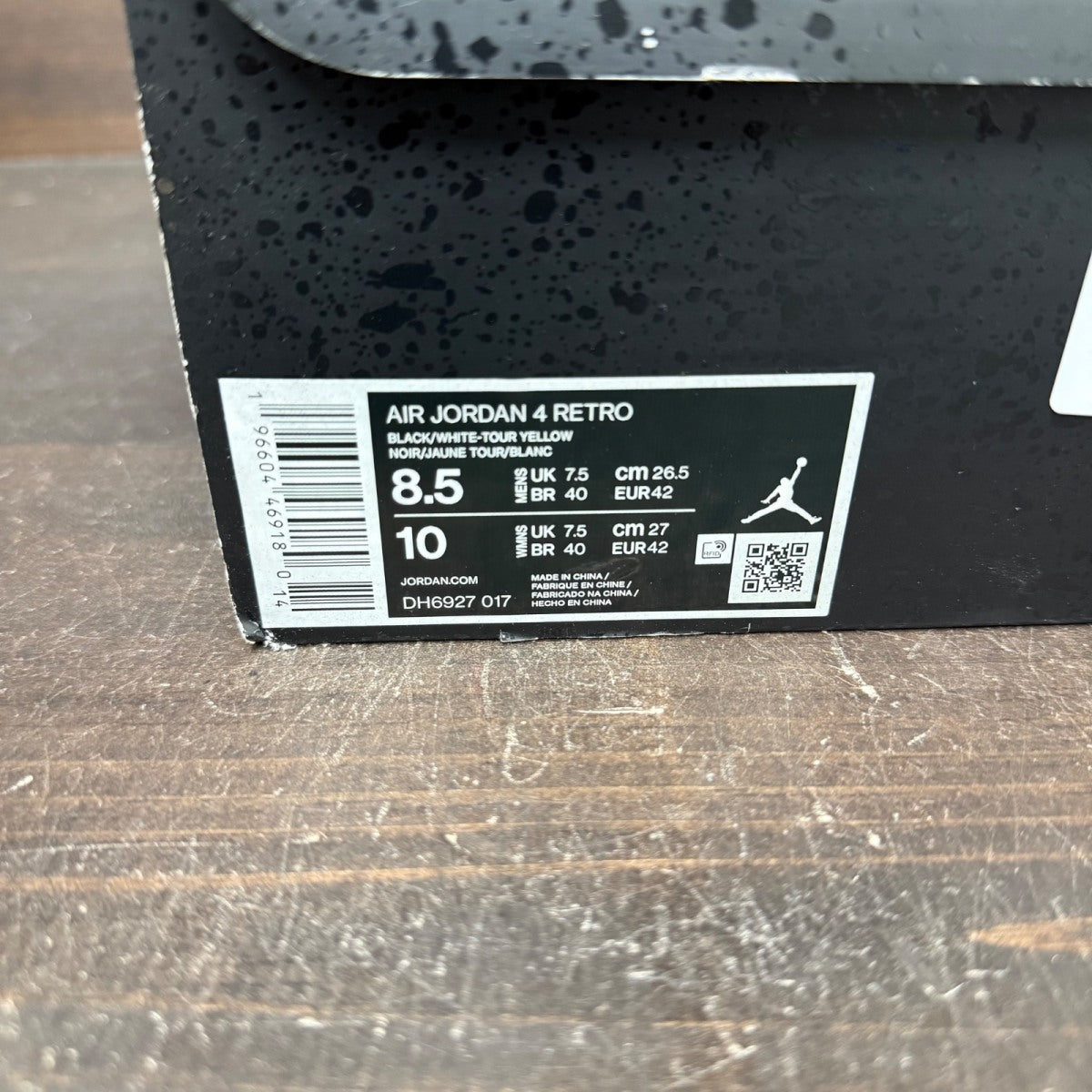 Jordan 4 Retro Thunder (2023) - Image 8