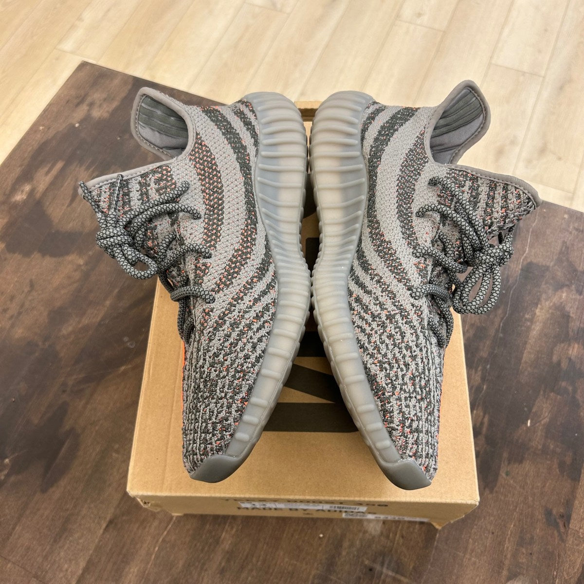 adidas Yeezy Boost 350 V2 Beluga Reflective - Image 3