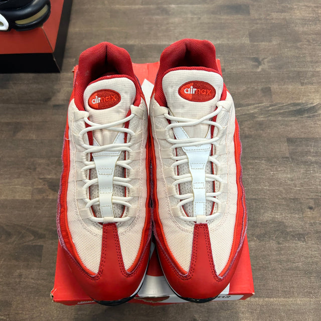 Picante Red Air Max 95 (USED)
