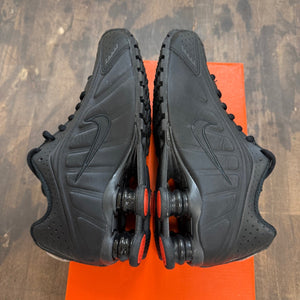 Nike Shox R4 Black (Women's) - Image 6