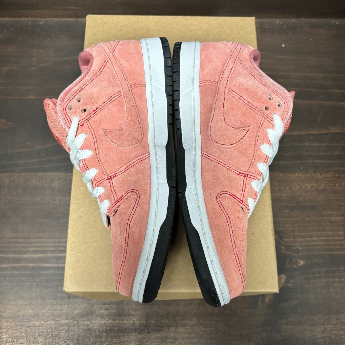 Nike SB Dunk Low Pink Pig Size 8 (Pre-Owned) - Image 4