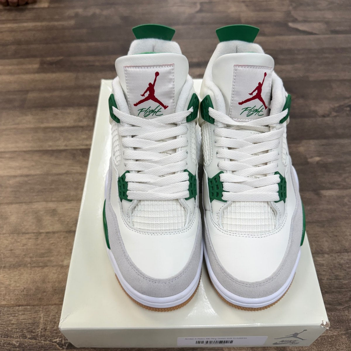 Jordan 4 Retro SB Pine Green - Image 2