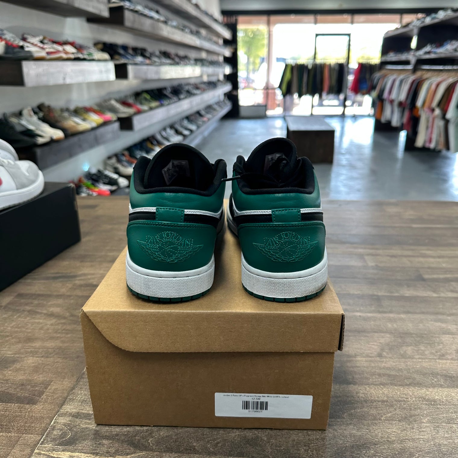 Mystic Green Jordan 1 Low (USED, No Box)