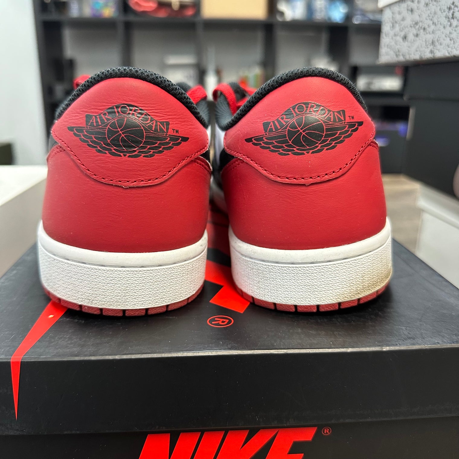 Black Toe Jordan 1 Low OG (2023) (USED)