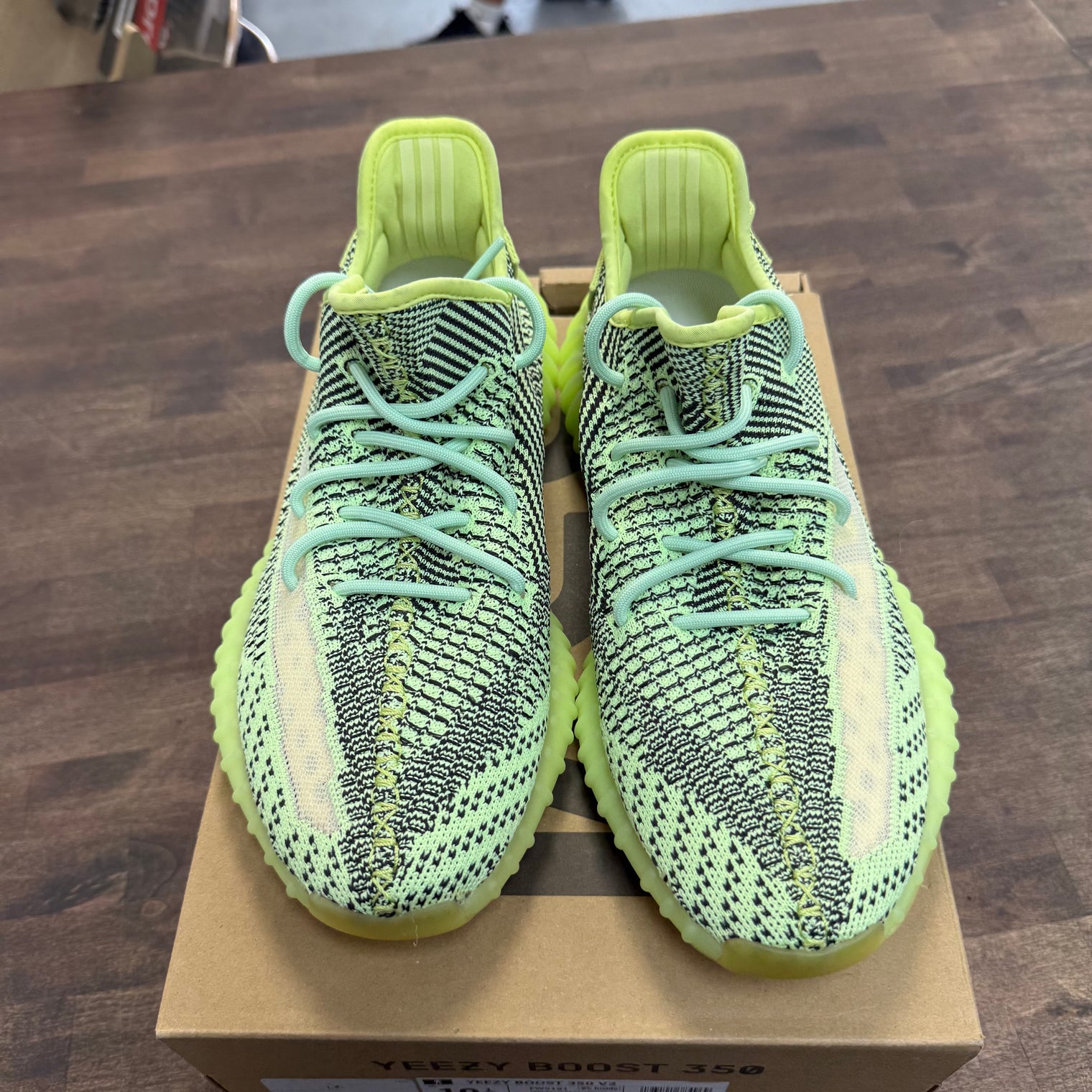 Yeezreel Yeezy 350 (USED)