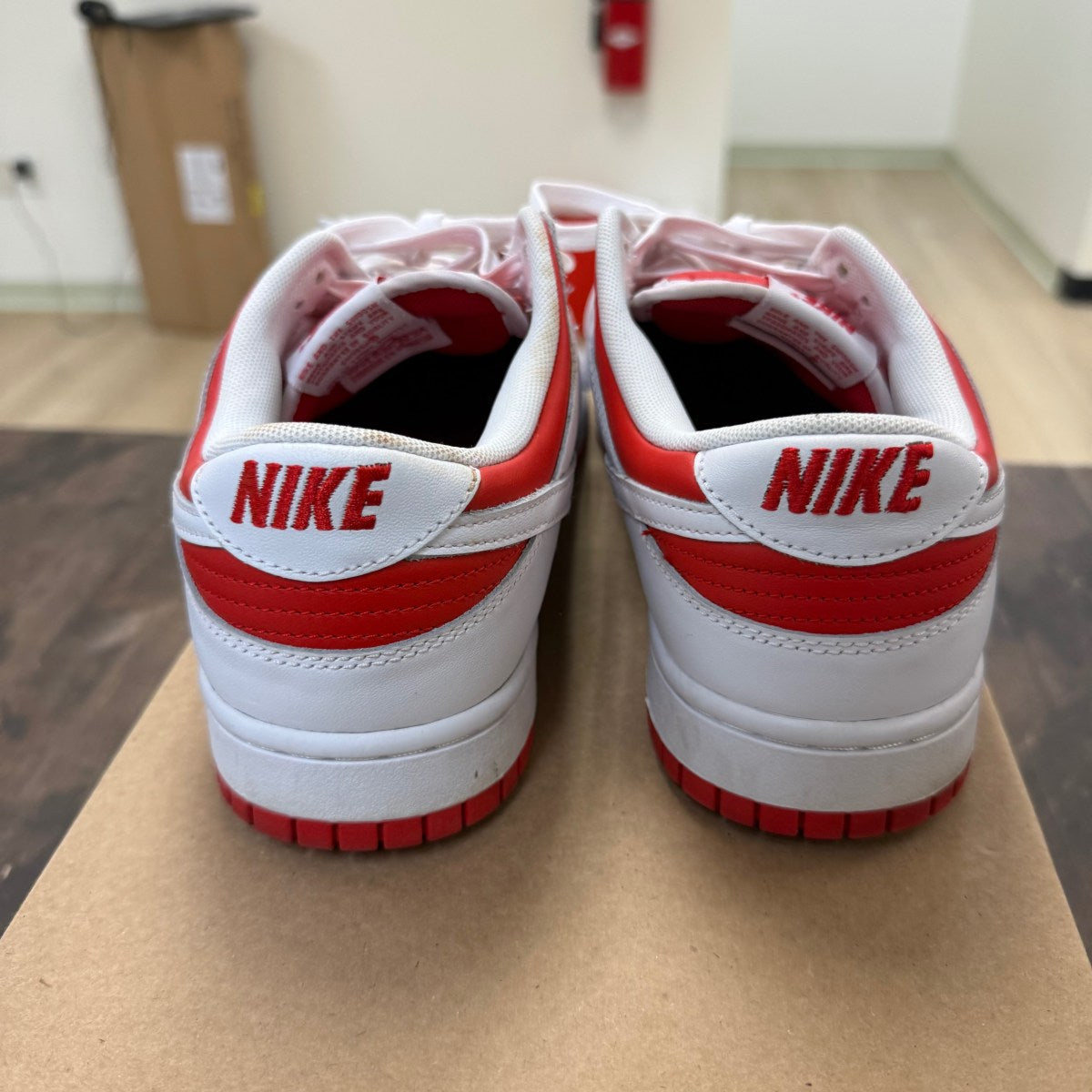 Nike Dunk Low Championship Red Size 10.5 (Pre-Owned) - Image 3