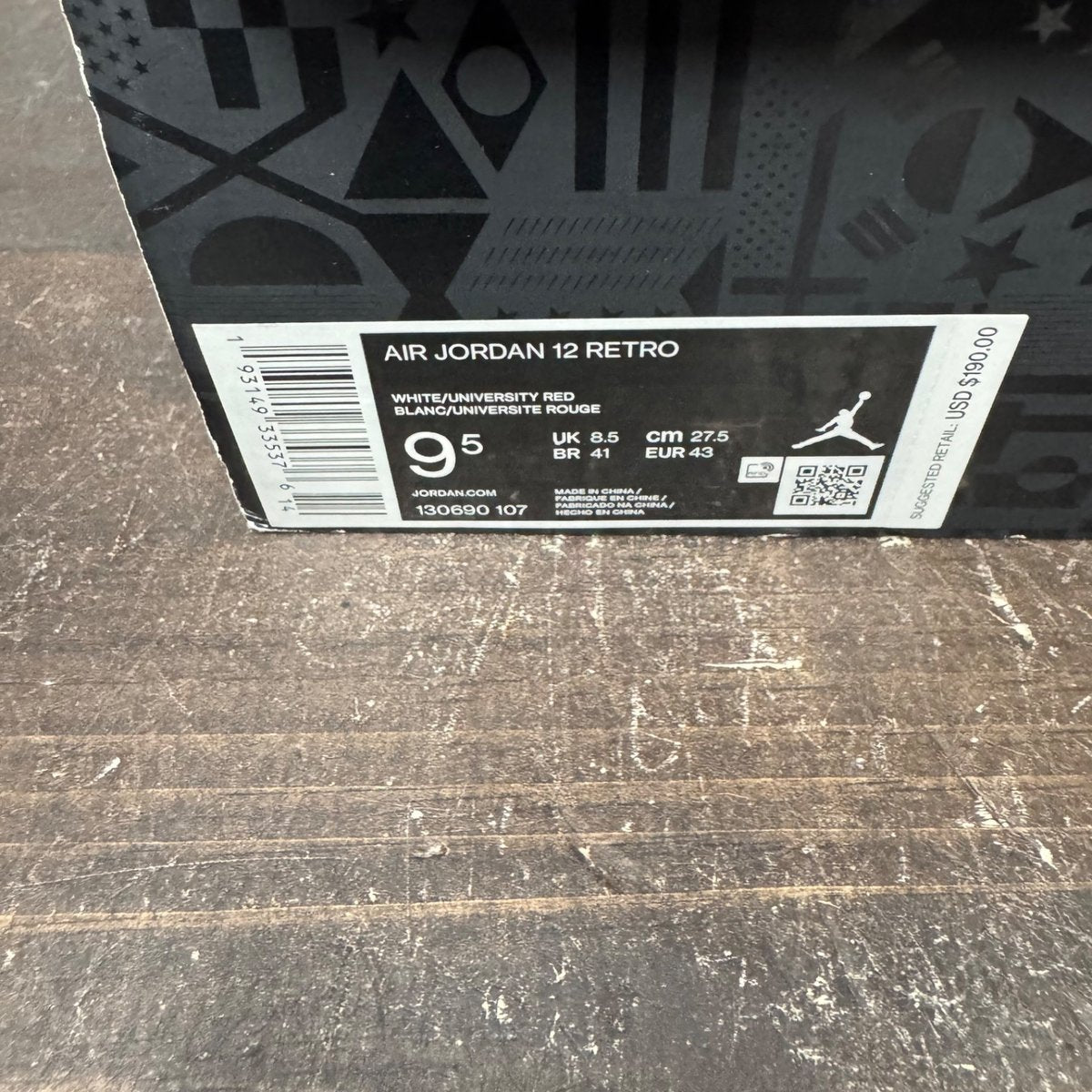 Jordan 12 Retro FIBA (2019) Size 9.5 (Pre-Owned) - aux