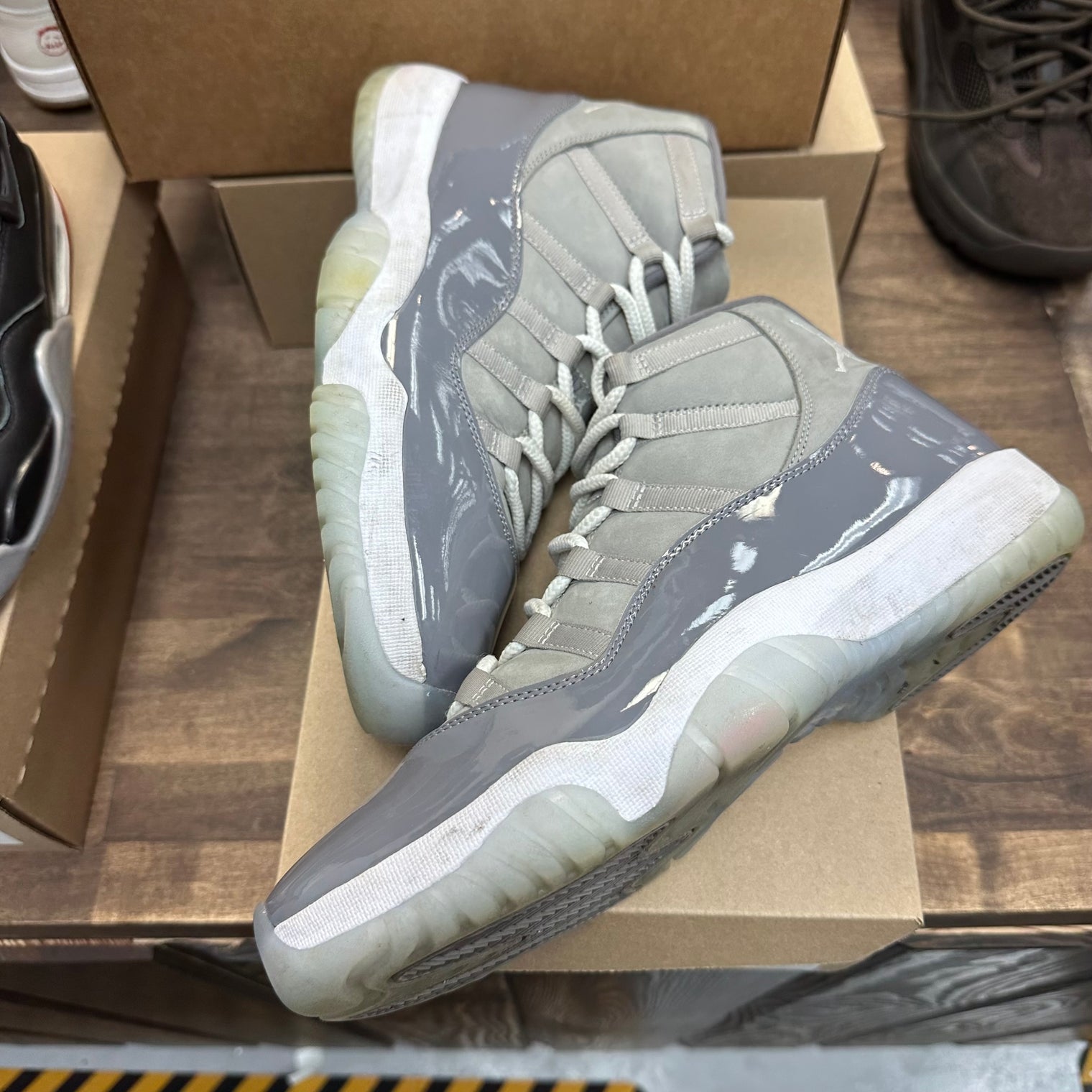 Cool Grey Jordan 11 Retro (USED, No Box)