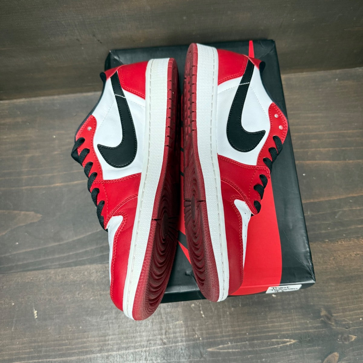 Jordan 1 Retro Low Chicago (2016) - Image 3