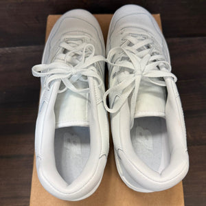 New Balance 550 Triple White (Women's) Size 12W (Pre-Owned) - Image 4