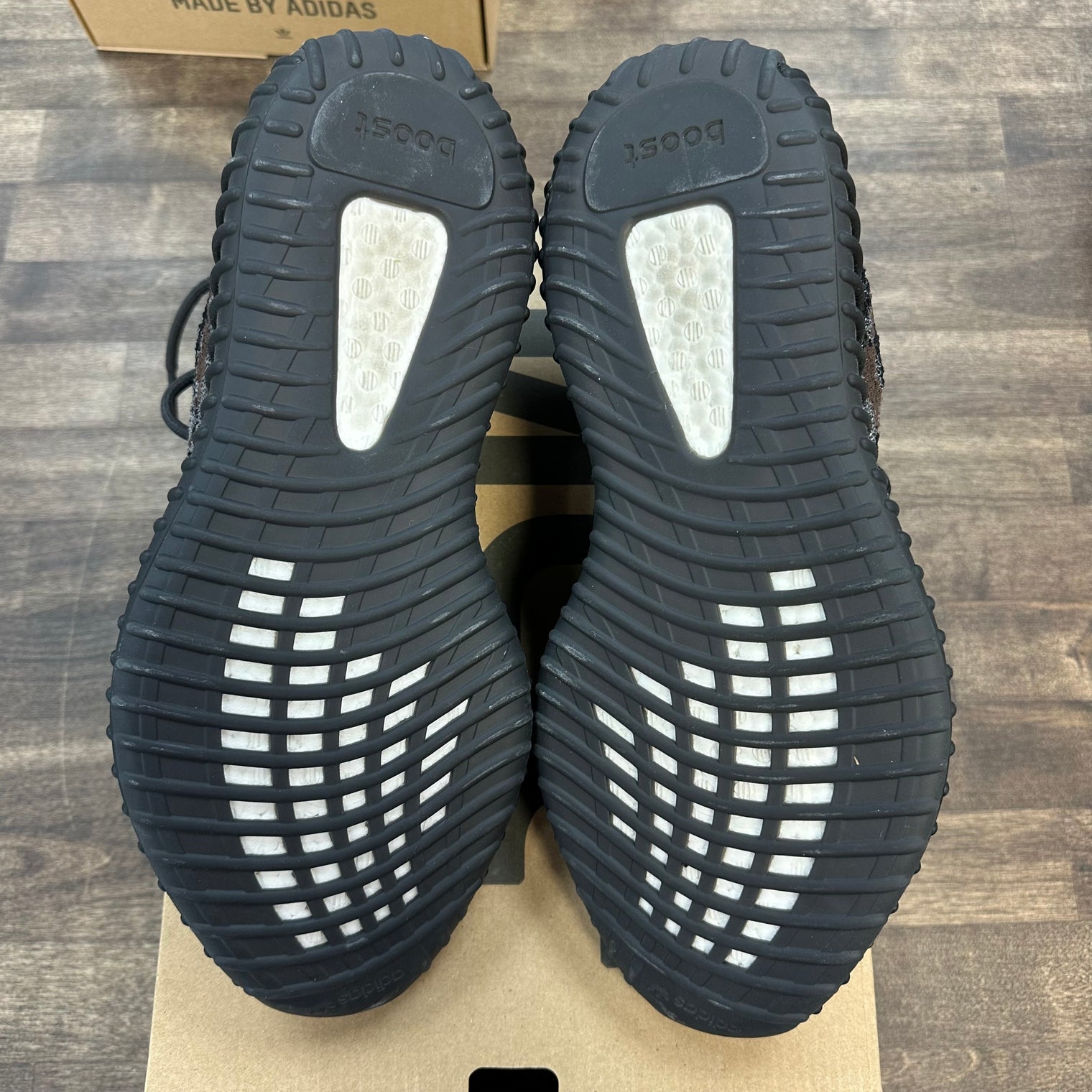 MX Rock Yeezy Boost 350 V2 (Used)