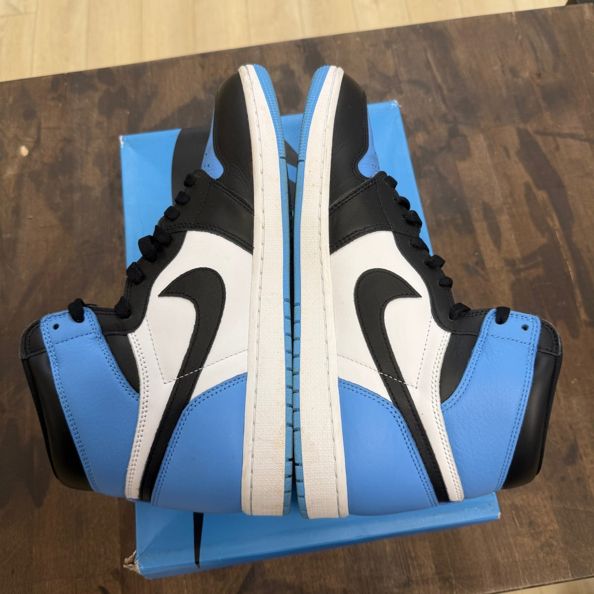 Jordan 1 Retro High OG UNC Toe - Image 4