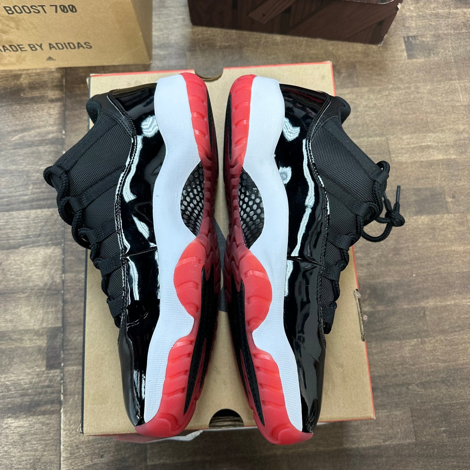 Bred Jordan 11 Retro Low (2025) (Lightly Worn)